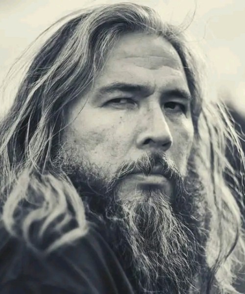 Isak Erik L.